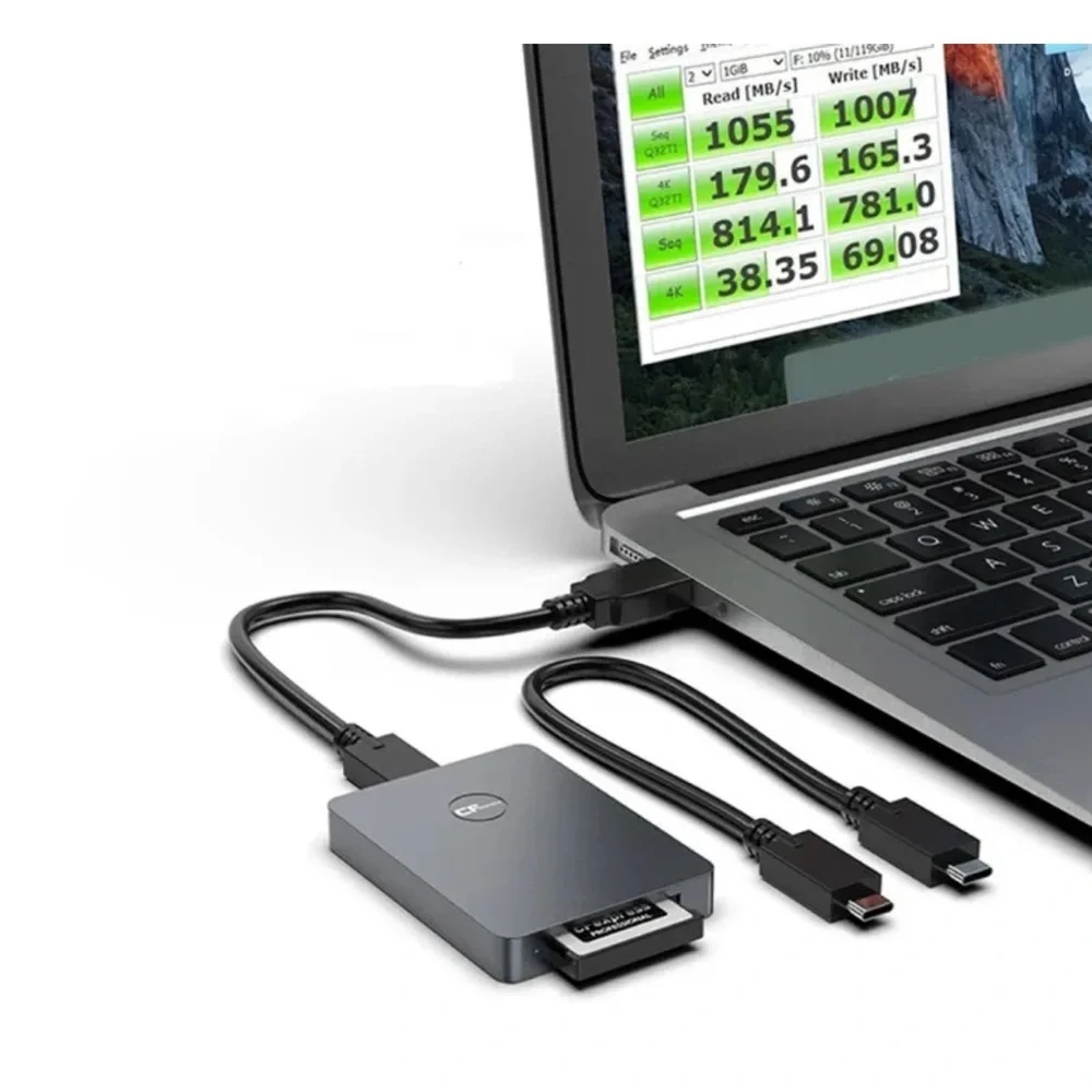 USB Memory Card Reader & Hub 3.0 CFexpress 5 Gbps Type C for Laptop / Phone New